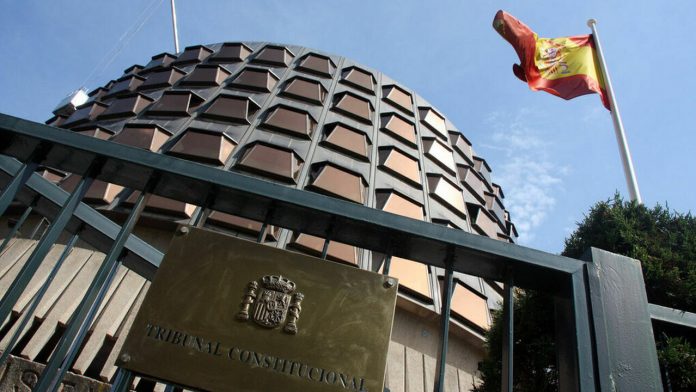 El Constitucional frena la Ley Trans ante las fisuras progresistas