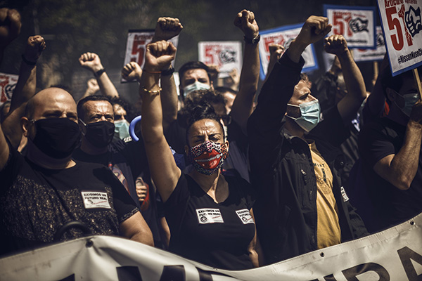 Trabajadores de Nissan protestan ante el consulado japonés el pasado 18 de junio. Foto: Europa Press.
