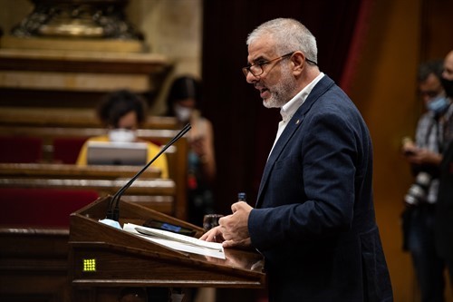 Carlos Carrizosa durante su intervención en el Parlament (Europa Press).