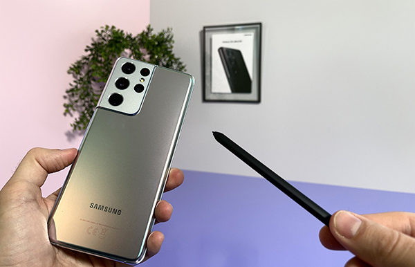 Samsung adelanta el lanzamiento de los Galaxy S21 y toma la delantera en teléfonos Android. Foto: Europa Press.