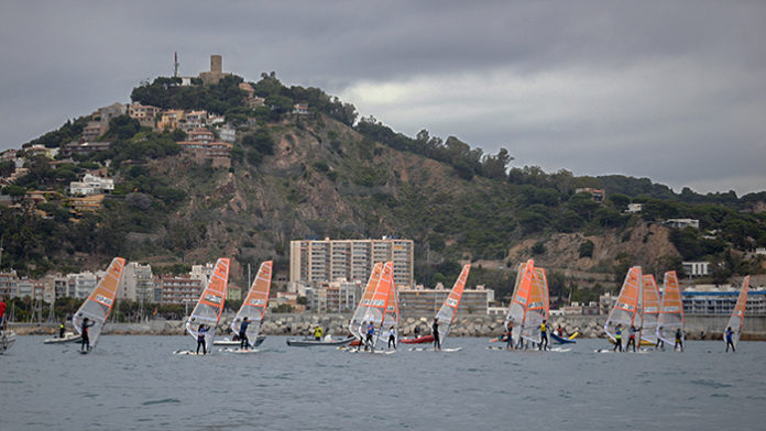 Vista del Campeonato de España de Windsurf del año 2019. Foto: Alfred Farre.
