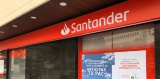 Fachada de una sucursal del Banco de Santander.