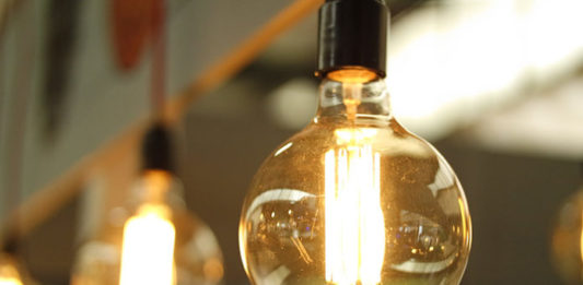 Se confirman los peores pronósticos y el recibo de la luz se dispara en junio. Foto: Pexels.