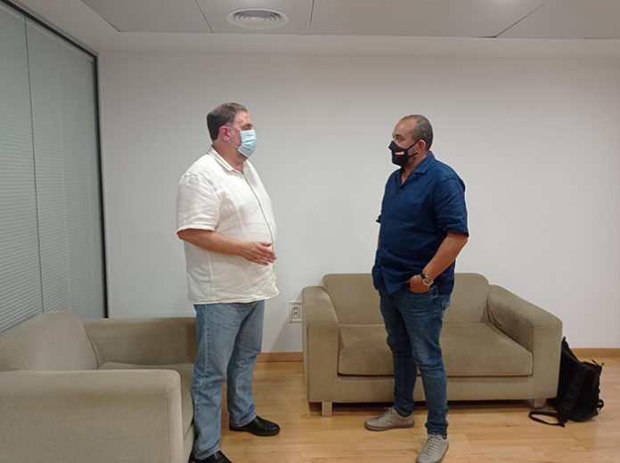 Oriol Junqueras y Javier Pacheco durante la reunión de hoy. Foto: CCOO.