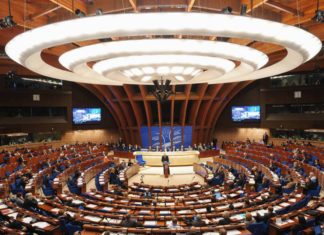 La UE aprueba su medida más dura contra la inmigración