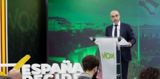 VOX desmonta al PSOE y su espacio mediático: sus préstamos son legales