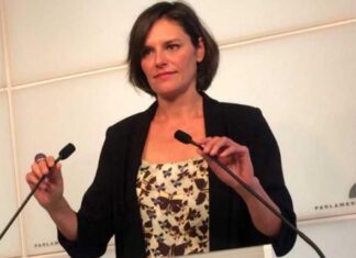 Fallece Esperanza García, exdiputada del PP catalán y delegada de la Junta de Andalucía en Cataluña