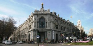 El Banco de España no opine sobre las pensiones, pero sí sobre el impuesto de sucesiones