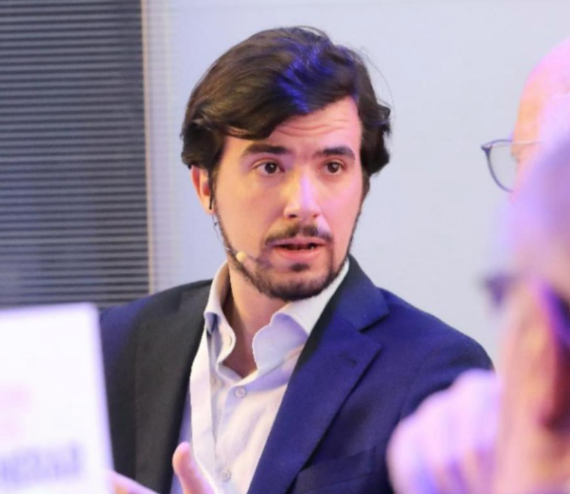 Alex Cortés