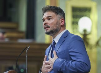 Rufián indigna al independentismo por su defensa a Patxi López
