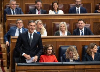El Gobierno presenta un plan anticorrupción con medidas ya prometidas y sin autocrítica