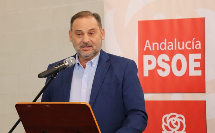 Indignación ciudadana: La UCO acusa a Ábalos de haver comprado un chalet por 2.5 millones