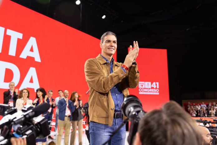 Sánchez llama 