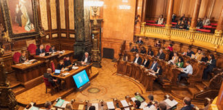 Collboni recoloca a un director de Patrimonio cesado por la justicia