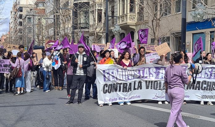8 de Marzo marcado por tensiones y división