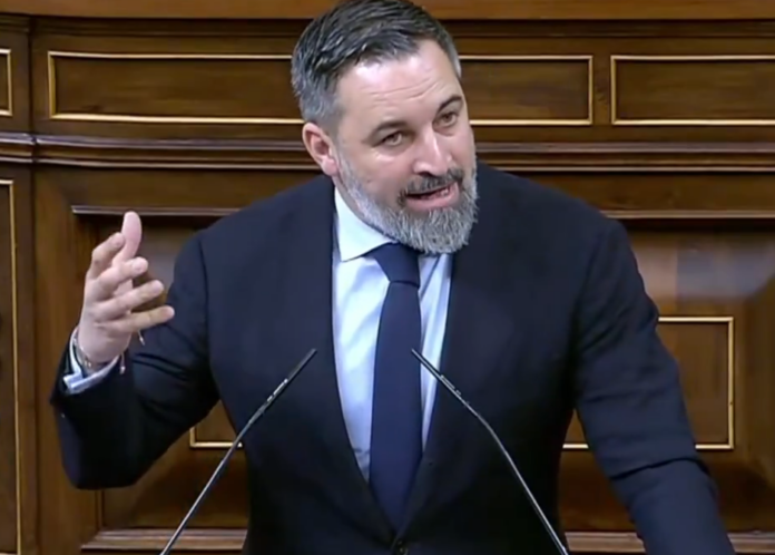 Abascal da un polémico repaso a Sánchez en el Congreso: 