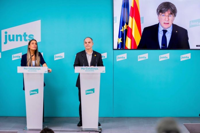 Junts se ha levantado hoy de izquierdas