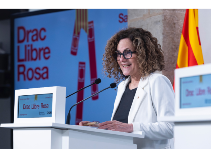 La consellera de Cultura, Sònia Hernández, durante la presentación de los actos de la Diada de Sant Jordi 2025.