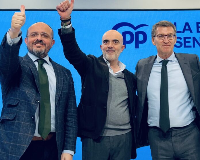 Alejandro Fernández, Daniel Sirera y Alberto Núñez Feijóo.