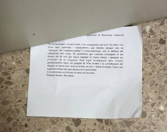 Vista del mensaje anónimo y cargado de graves amenazas contra el catedrático constitucionalista de la UAB Rafael Arenas.