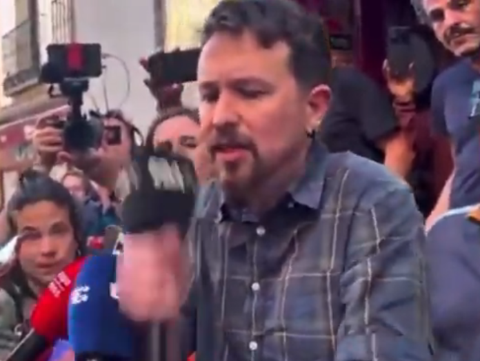 Pablo Iglesias se suma a la arrogante moda de la izquierda