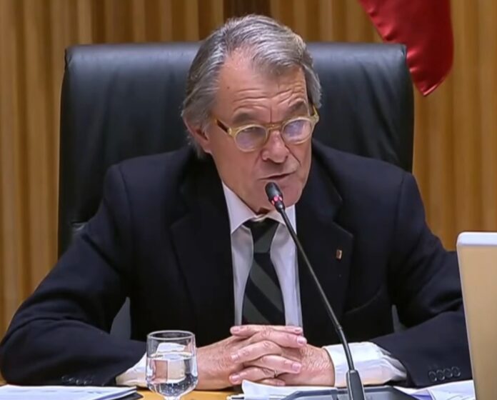 Artur Mas se enzarza con Gabriel Rufián en el Congreso