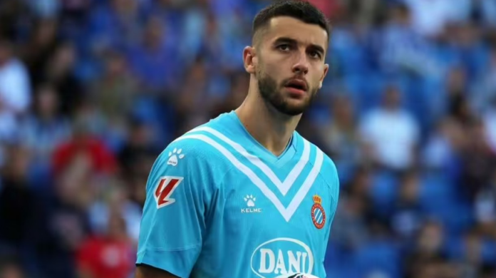Polémica ante el potencial fichaje de Joan García por el Barça