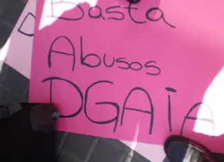 Pancarta de una manifestación contra la DGAIA (Aprodeme).