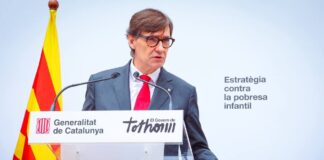 El presidente del Govern, Salvador Illa, durante la presentación de la nueva política autonómica contar la pobreza infantil.