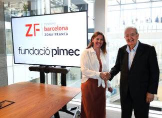 La directora general del CZFB, Blanca Sorigué, y el presidente de la Fundación PIMEC, Josep González.
