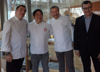 Mitsuharu Tsumura con los hermanos Roca / X.