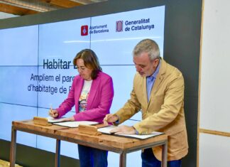 Collboni tiene más altos cargos escogidos a dedo que concejales