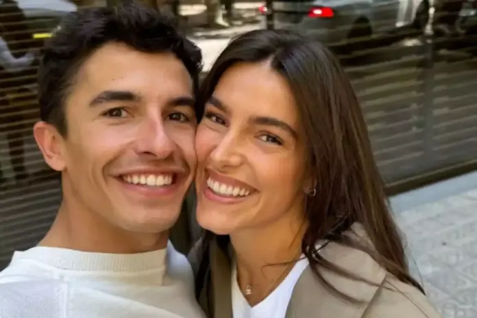 Marc Márquez y Gemma Pinto