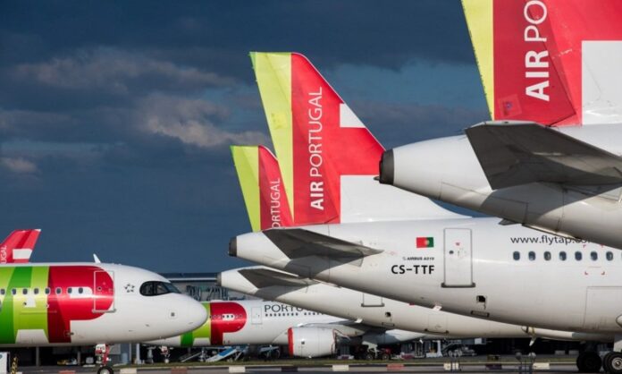 Guerra abierta por la compra de la aerolínea pública de Portugal