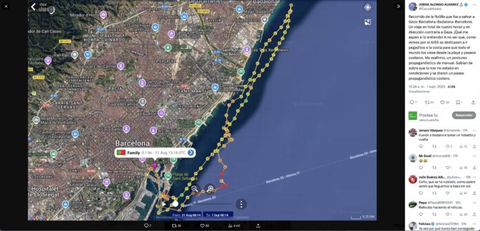 El recorrido inicial de la flotilla de Gaza que partió de Barcelona el domingo llegó hasta Badalona para, desde allí, retornar al puerto de la capital catalana.