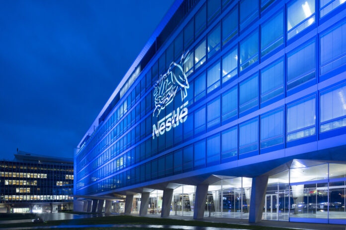 Nestlé recortará 16.000 empleos