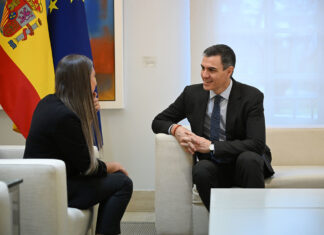 El indepedentismo se tira a la yugular de PSOE y Junts por el catalán en Europa