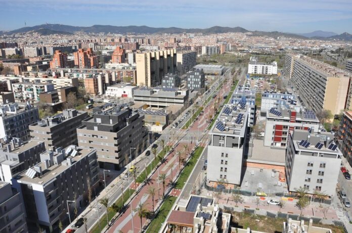 rambla Vista del barrio de la Mina.