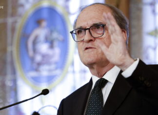 Queja de SCC: la Generalitat tendrá que explicar cómo garantiza la presencia del castellano en las aulas El Defensor del Pueblo, Ángel Gabilondo (Oficina del Defensor del Pueblo).