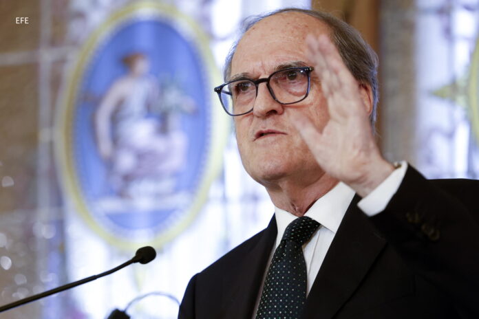 El Defensor del Pueblo, Ángel Gabilondo (Oficina del Defensor del Pueblo).