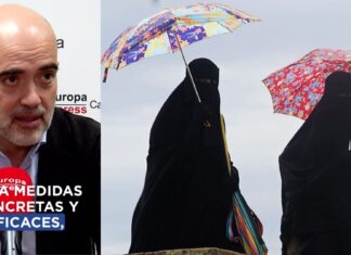 El PP propone vetar burka y niqab en Barcelona