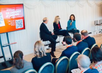 La educación financiera ya supera a las asignaturas de Historia y Literatura en importancia para los españoles Presentación en el Parlamento británico
