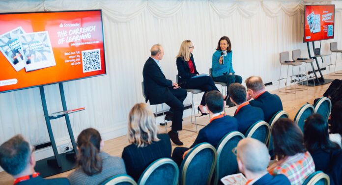 Presentación en el Parlamento británico