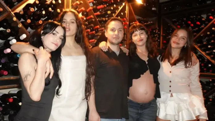 Rosalía, Lali Espósito, Úrsula Corberó y Emilia Mernes