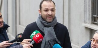 Víctor Ábalos acusa a Zapatero de orquestar la caída de su padre y revela guerras internas en el PSOE