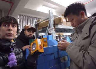 El youtuber Nil Ojeda expone cual el precio de coste real de la baliza V16.