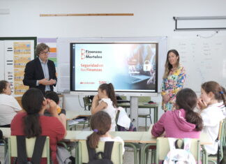 Santander cierra con récord de actividad en educación financiera, 1.831 sesiones y 45.000 participantes en España
