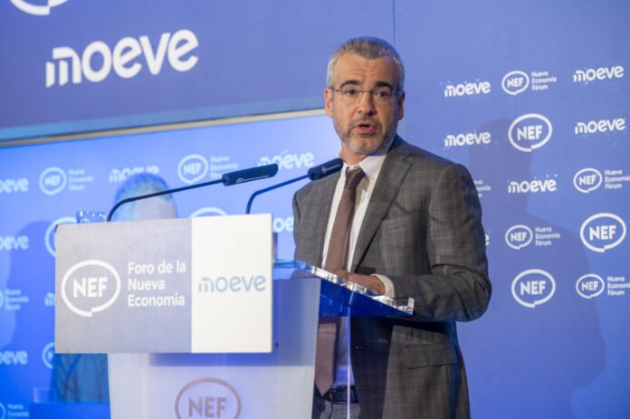 El presidente de Aena, Maurici Lucena, durante su intervención en un foro económico.