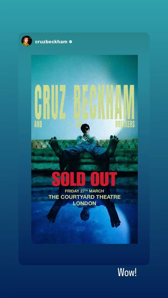 Victoria Beckham reaparece tras la polémica con su hijo