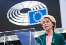 La Comisión Europea ha recibido con cautela el anuncio de Madrid de exigir responsabilidades más severas a las grandes tecnológicas.